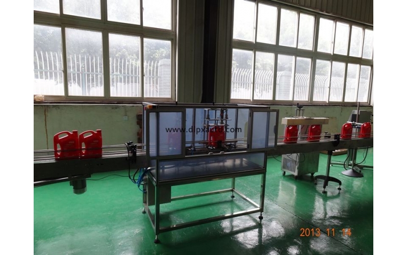 1~4L機(jī)油灌裝流水線(xiàn)